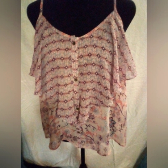 Maurice Tops - Must Bundle Sale 5.00! NWT! Maurice Floral Top